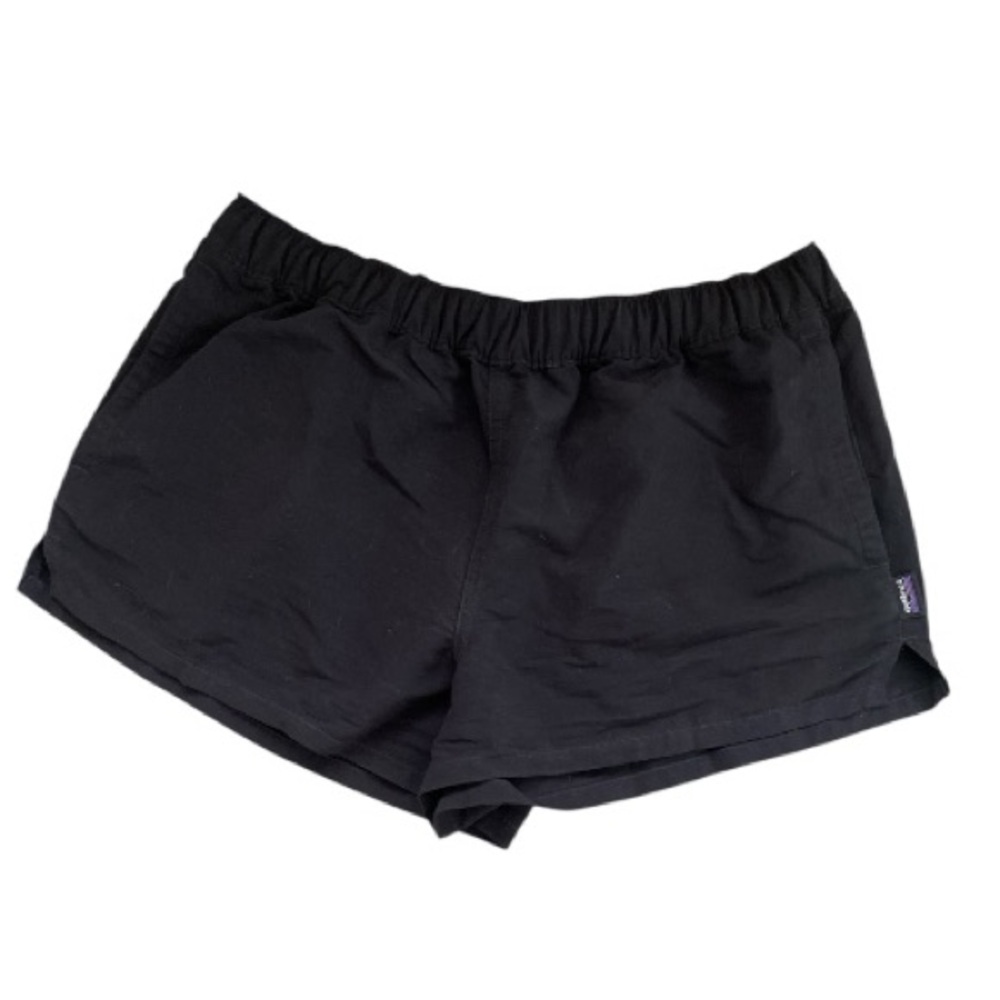 Patagonia 
Black Women's Shorts
Size M